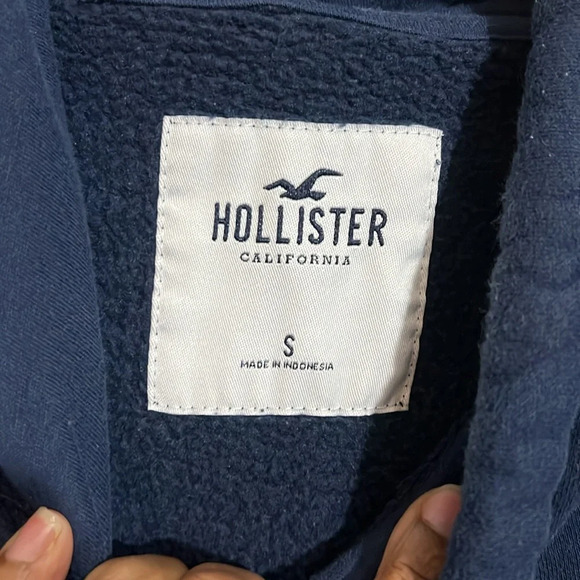 HOLLISTER Oversized Logo Graphic Hoodie- Navy Blue - Size Small - Picture 4 of 5